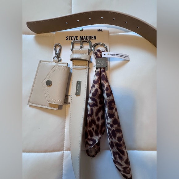 Steve Madden Cream Belt Set with Animal Print Scarf M/L main image 7